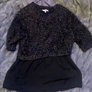 Candie's Black and Silver Blouse/Sweater EUC retail $28 ❤️